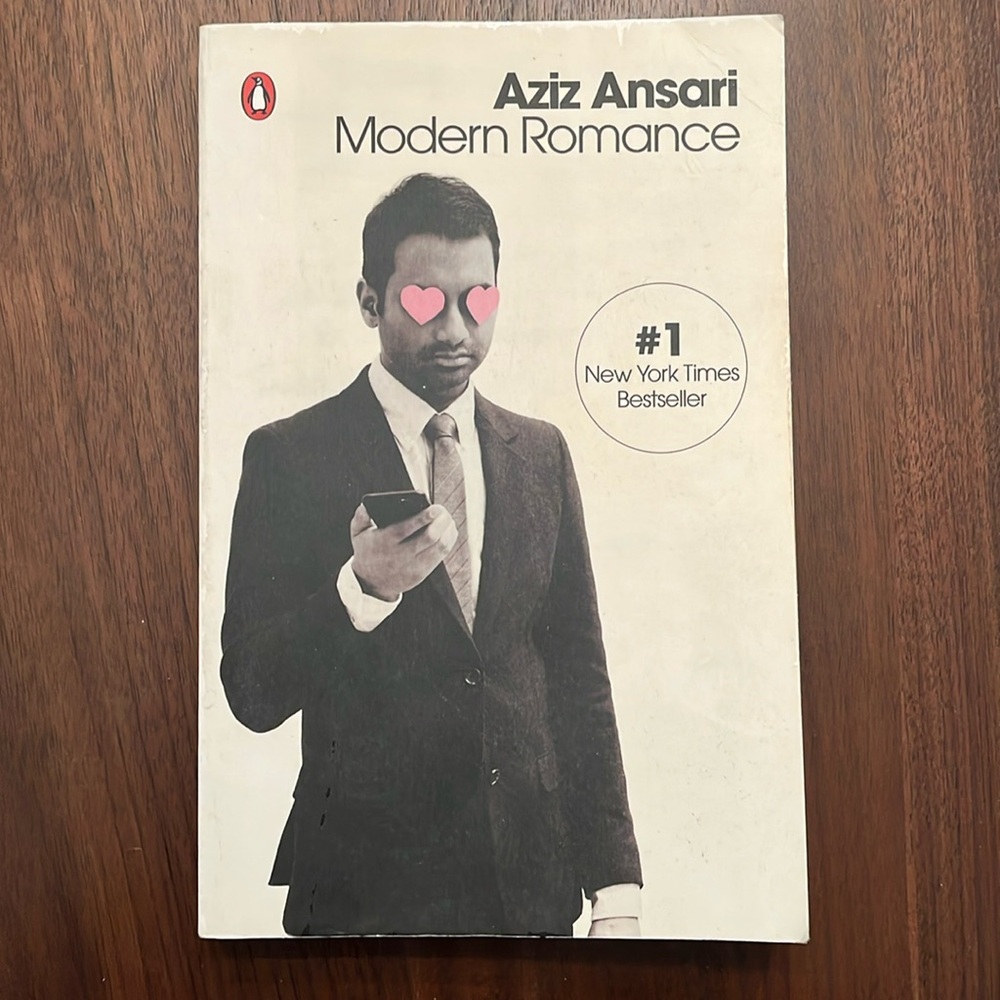 📕 3/$15  Modern Romance by Aziz Ansari